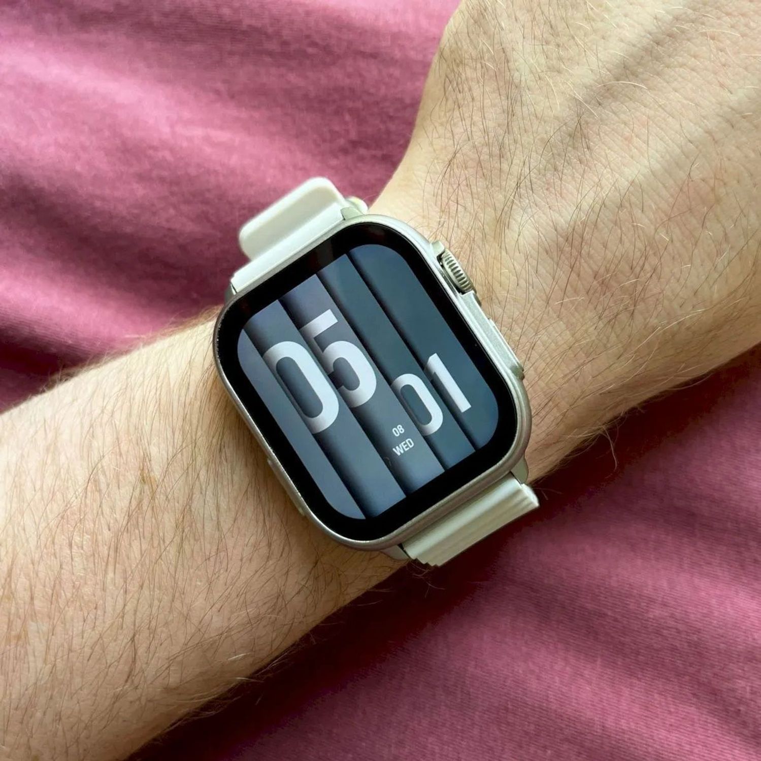 Zegarek Smartwatch Rubicon na szarym pasku RNCF17 z rozmowami. Zegarek sportowy smartwatch. Zegarek z możliwością rozmów. Zegarek Rubicon smartwatch na pasku. Zegarek smartwatch idealny na prezent (3).jpg